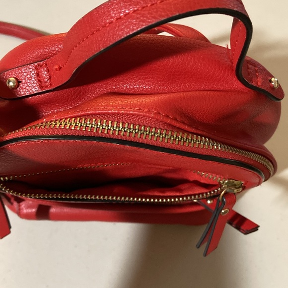 Gap Red Purse/ backpack - Picture 4 of 16